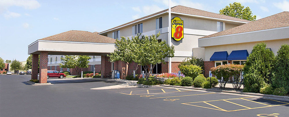 Super 8 By Wyndham Madison South Exterior foto